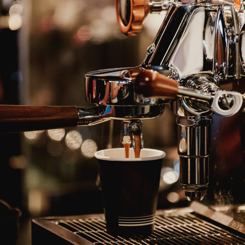ZAMAK alloy coffee machine with sustainable choice and excellent surface finishing
