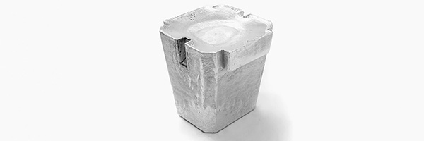 Die-casting ZAMAK alloy V jumbo block, approximately 725 kg, for large-scale alloy production