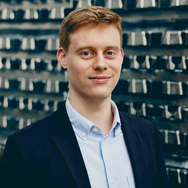 Tim_De_Seranno, PMO Manager, REAZN
